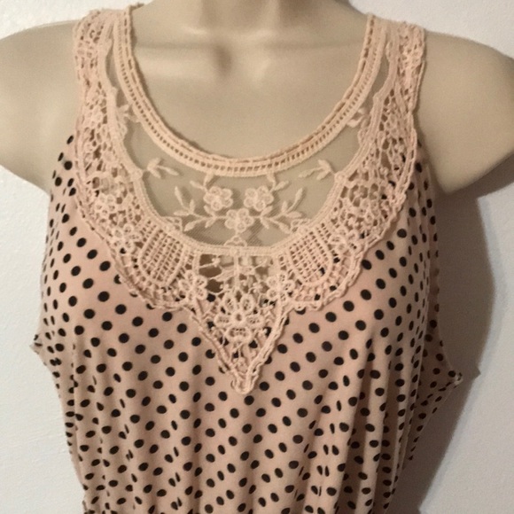 Light pink polka dot dress - Picture 2 of 4